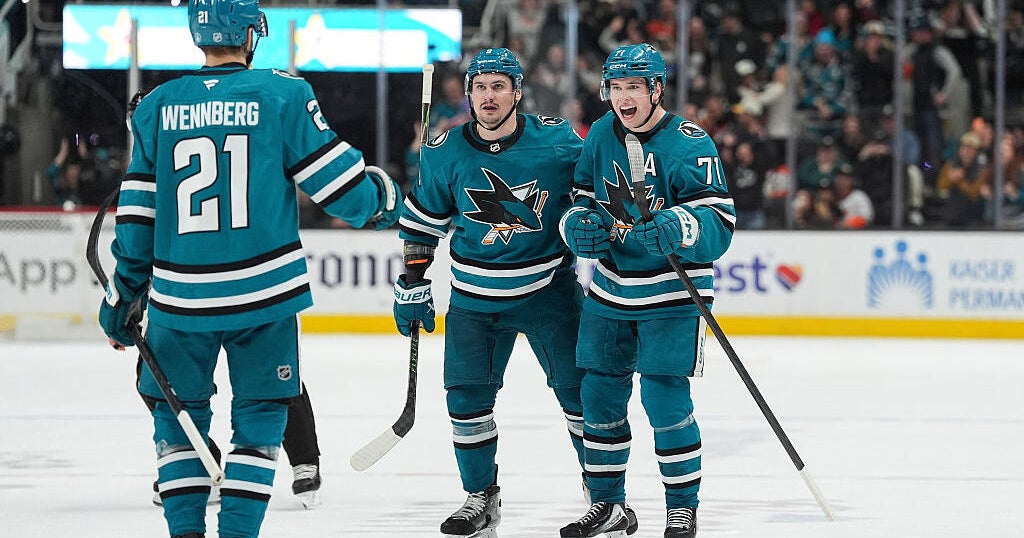 Celebrini ties it late, sets up Wennberg's winner as Sharks beat Ducks