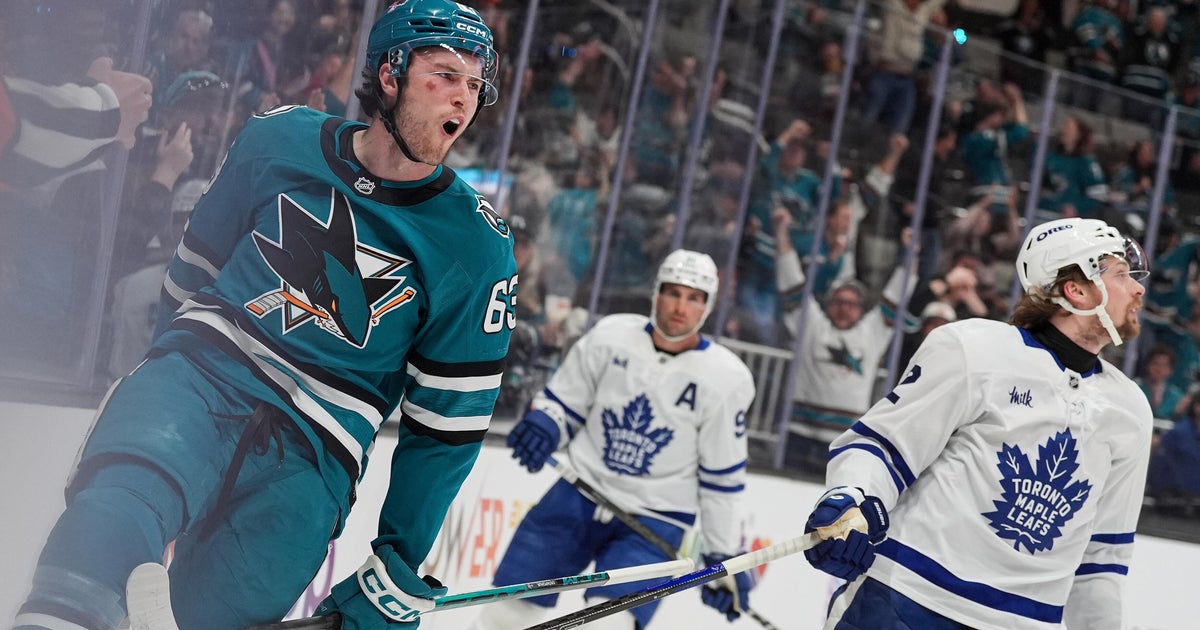 sharks maple leafs