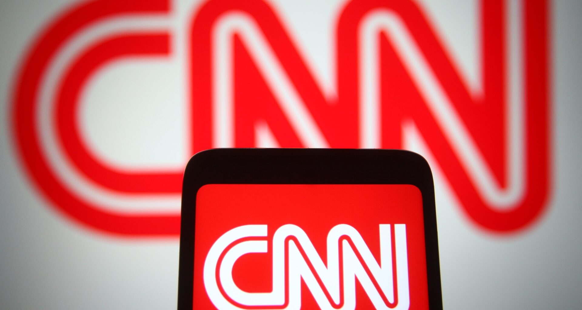 CNN to Host CA Governors Debate in LA