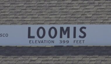Loomis leaders debate digital signs across town as residents push back on change