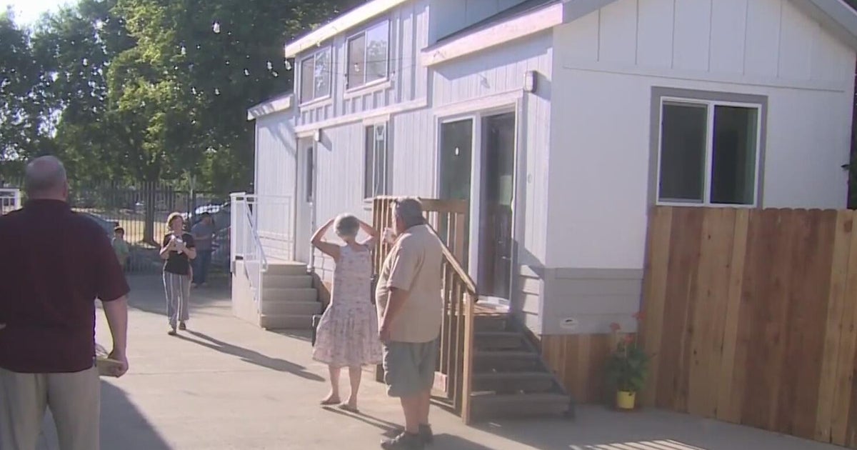 Sacramento considers allowing tiny homes on wheels to tackle housing crisis