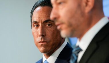 23% raise, mass hiring of middle managers led to city budget crisis – San Diego Union-Tribune