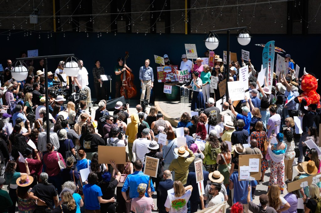 San Diego arts groups protest proposed funding cuts ahead of City Council meeting – San Diego Union-Tribune