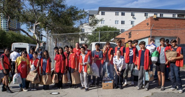 Youths serve homeless in San Diego