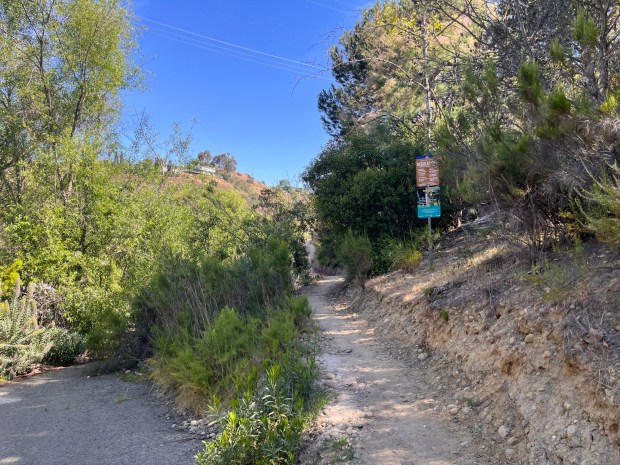 The new trailhead is located off Pompeii Lane in the Escala community, slightly tucked away. (Maura Fox / The San Diego Union-Tribune)