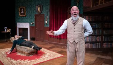 Strong cast keeps the laughs rolling in ‘The Play That Goes Wrong’ – San Diego Union-Tribune