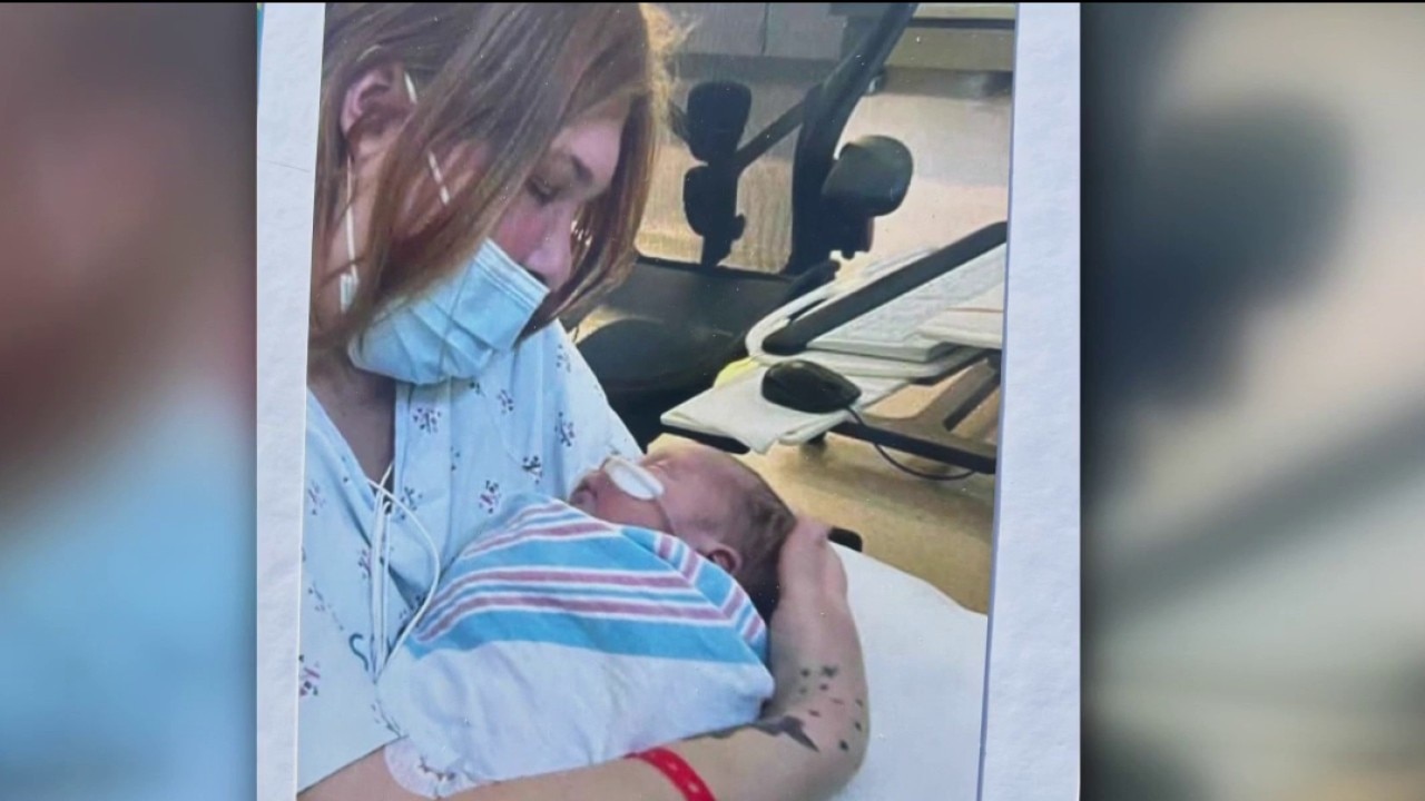 7 social workers placed on leave after death of 'Baby Jaxon'