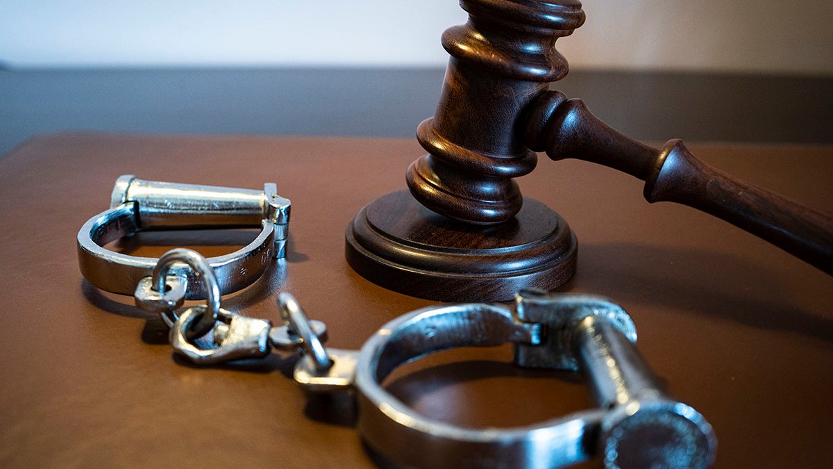 Married couple accused of forcing undocumented immigrants to work 24 hours a day – NBC 7 San Diego
