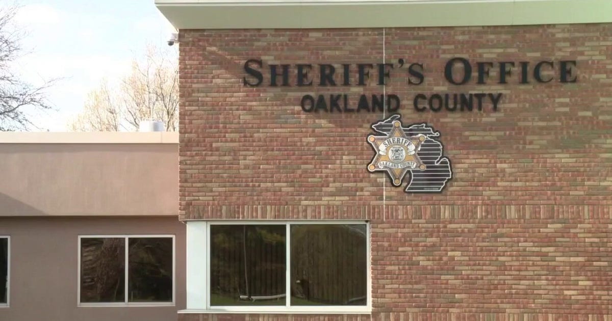 Recall petitions for Oakland County Commission Chair gets green light from election officials