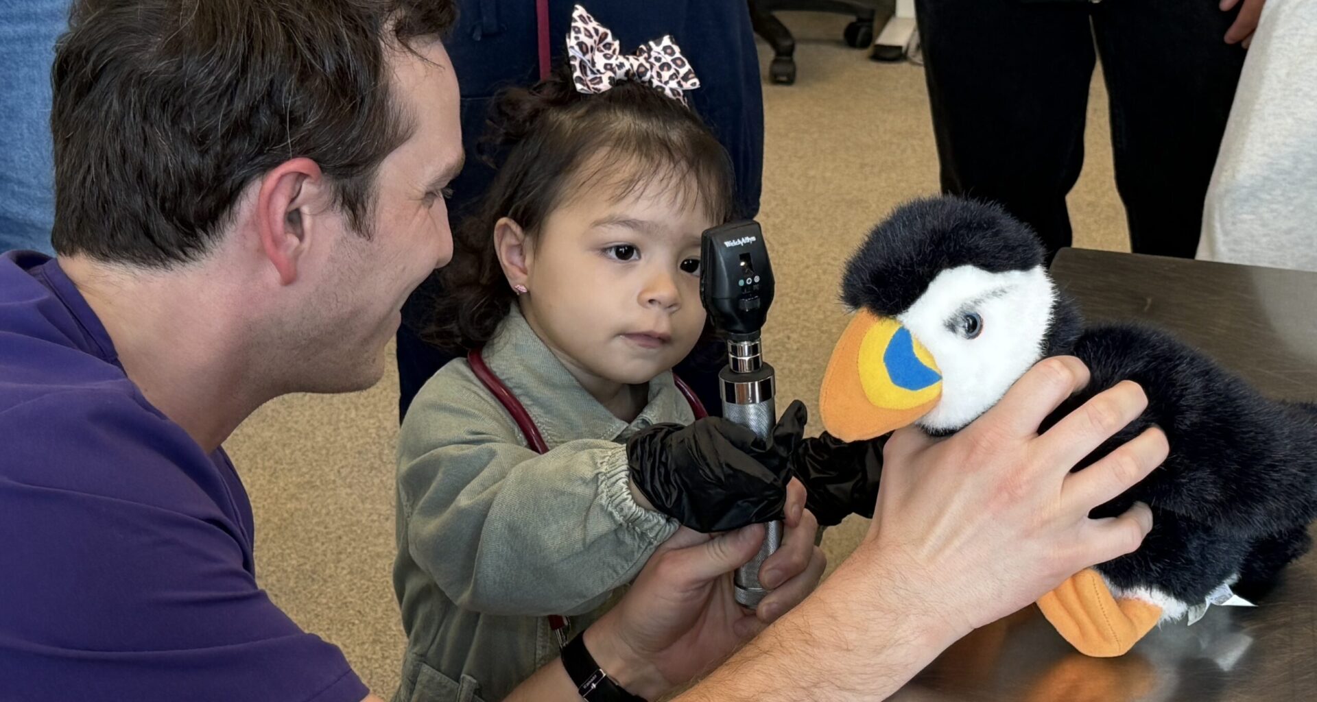 Miller Children’s & Women’s Hospital patients find common “Healing” ground with animals at the Aquarium of the Pacific • Brand stories