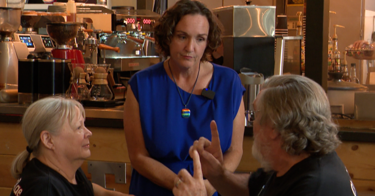 California Governor Candidate Katie Porter holds Bakersfield town hall