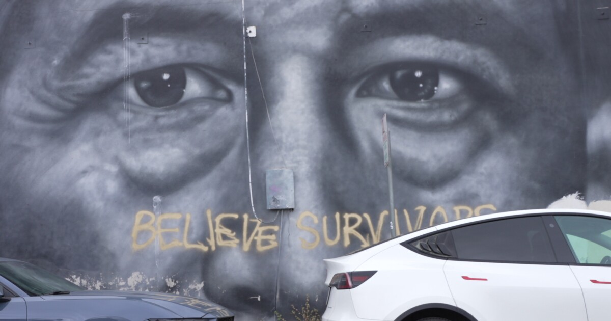 Cesar Chavez mural in Downtown Bakersfield vandalized