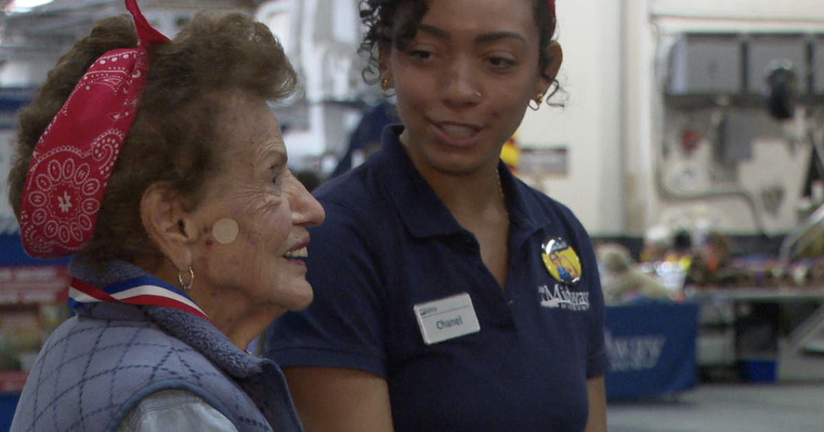 New World War II exhibit honors 100-year-old Rosie the Riveters
