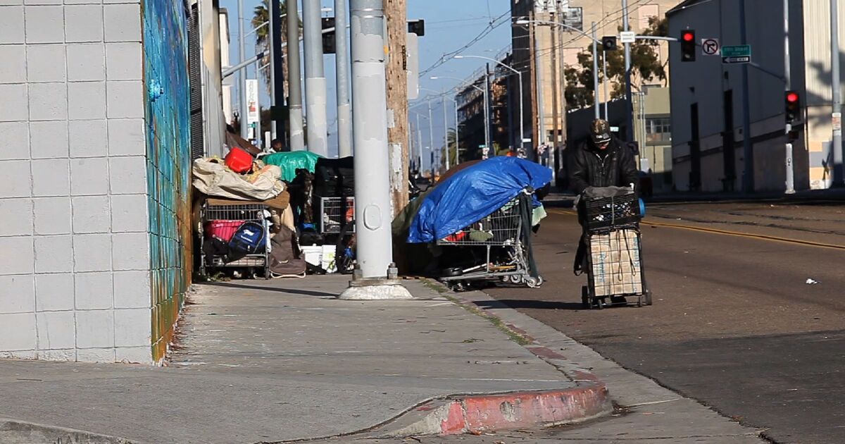 Homelessness Providers, Arts Groups Push Back Against Gloria's Proposed Budget