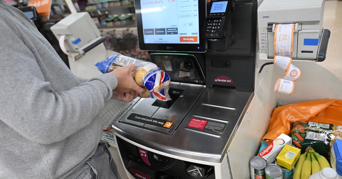 Santa Ana City Council to consider self-checkout staffing requirements