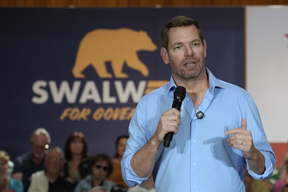 Rep. Eric Swalwell vows to constrain ICE if elected California governor