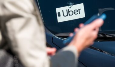 Uber Bypasses California Employee Carve-Out Law, Suit Says (1)