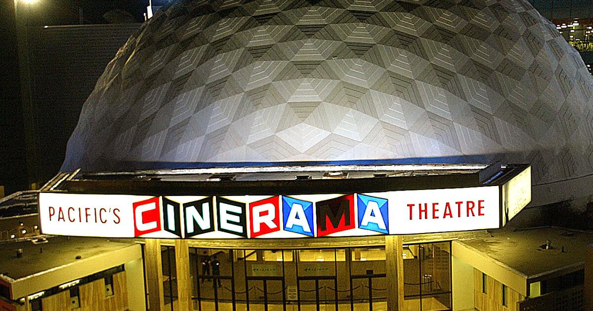 Protest by Cinerama Dome grassroots campaign shut down by police on Friday