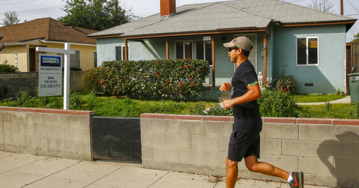 I cover the 'California exodus.' This is what is real and what is myth