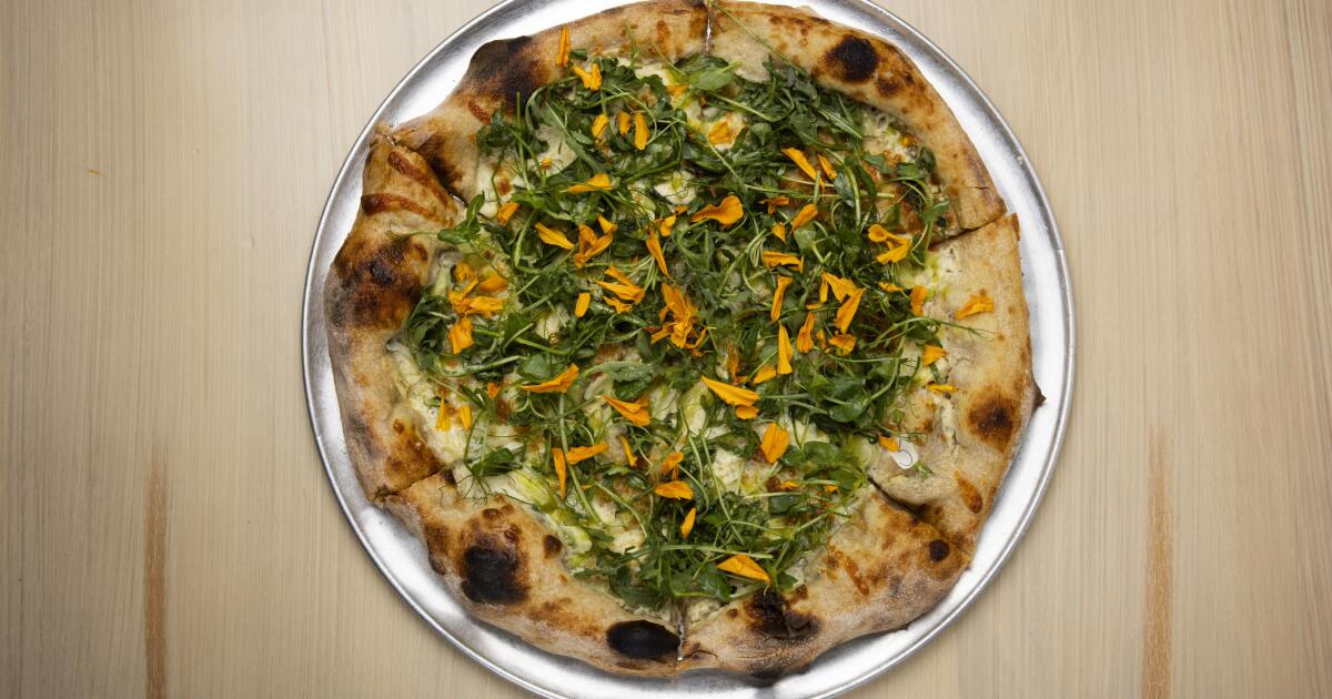 Colossus Harbor restaurant review - Los Angeles Times