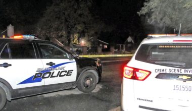 Stabbing in Burbank leaves one woman dead, another hospitalized. No arrests made