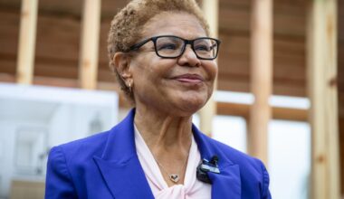 In L.A. mayor's race, everyone is campaigning on change — even the incumbent