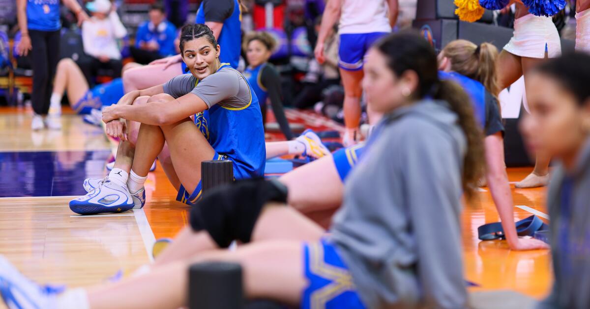 Three keys for UCLA as it faces South Carolina for an NCAA title