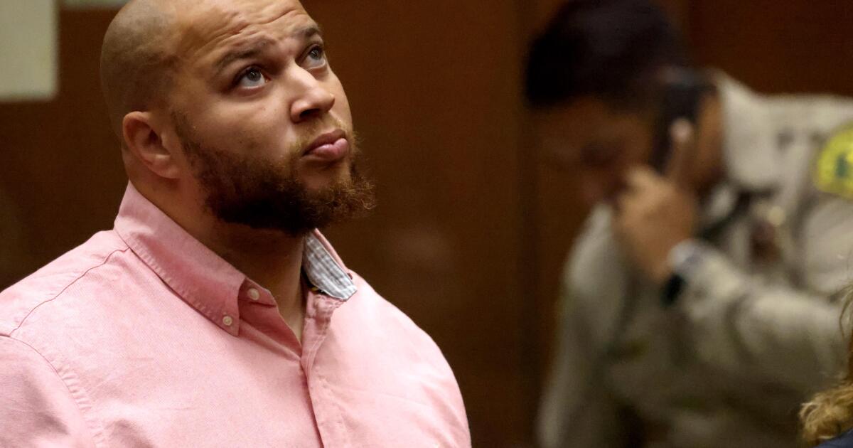 'Gladiator fight' cases against L.A. juvenile hall staffers fall apart