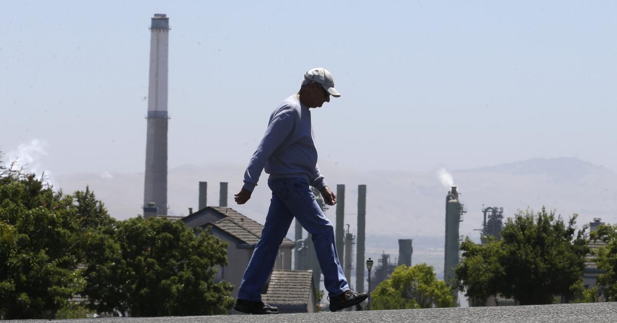 Contributor: Oil industry's wish list is not the way to help Californians