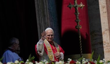 Pope Leo issues antiwar message in his first Easter Mass