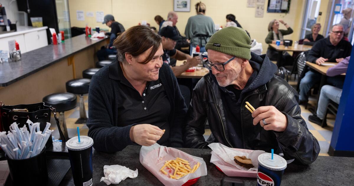 California smashburger pioneer is for sale but still dishing them up