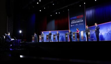 Live updates: California governor's debate at Pomona College