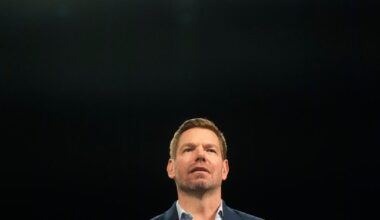 Column: Bye, bye Eric. Swalwell needs to go