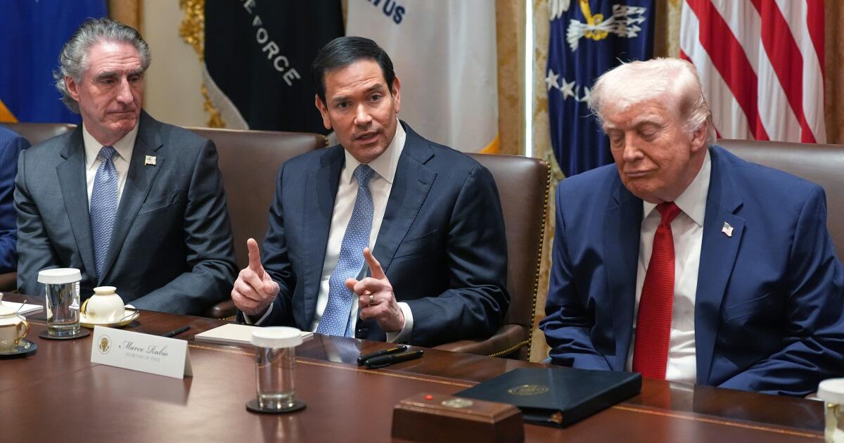 Feds arrest L.A. family linked to Iranian Revolutionary 'propagandist'