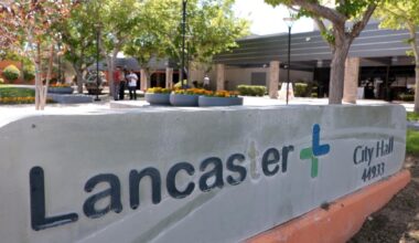 FBI searches Lancaster City Hall, homes of council members in corruption probe