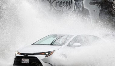 Los Angeles braces for gusty Santa Ana winds, followed by rain