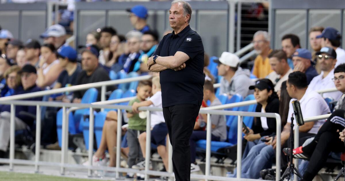 LAFC faces big test against coach Bruce Arena and Earthquakes