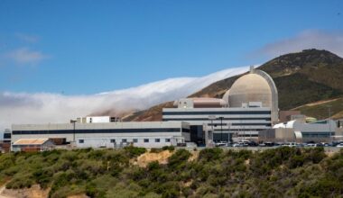 PG&E overcharging Californians to keep Diablo Canyon open, report says