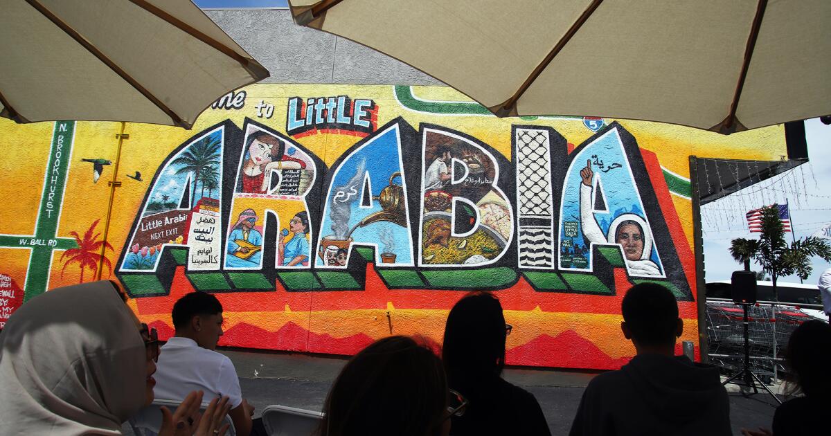 Little Arabia's new mural paints a postcard greeting for the ethnic enclave