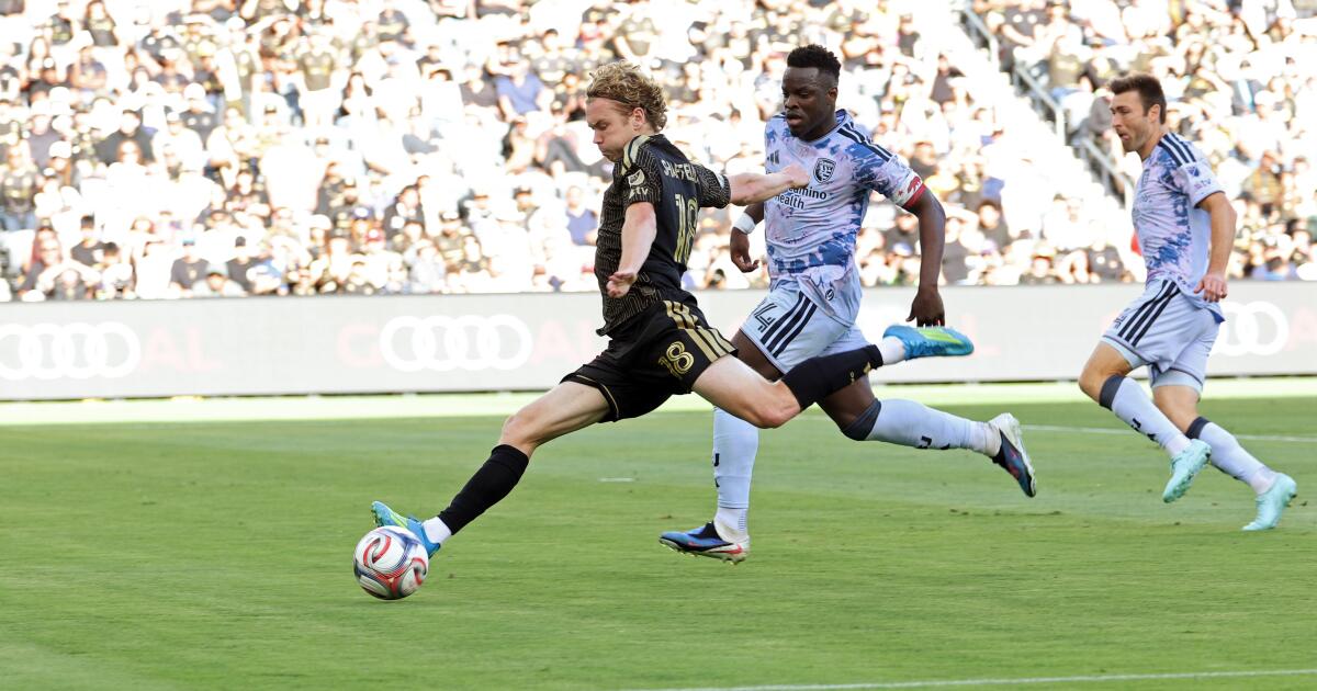 Hugo Lloris' scoreless run comes to an end as LAFC loses to Earthquakes
