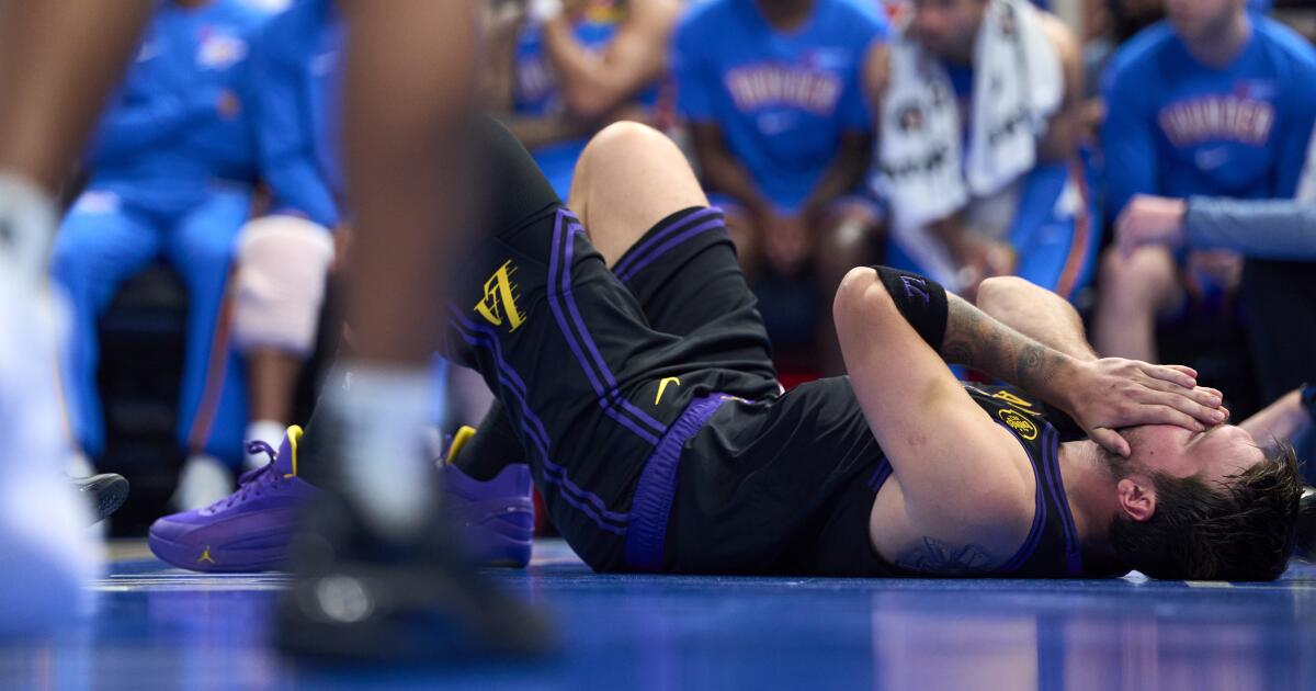 Lakers' Luka Doncic injures hamstring in blowout loss to Thunder