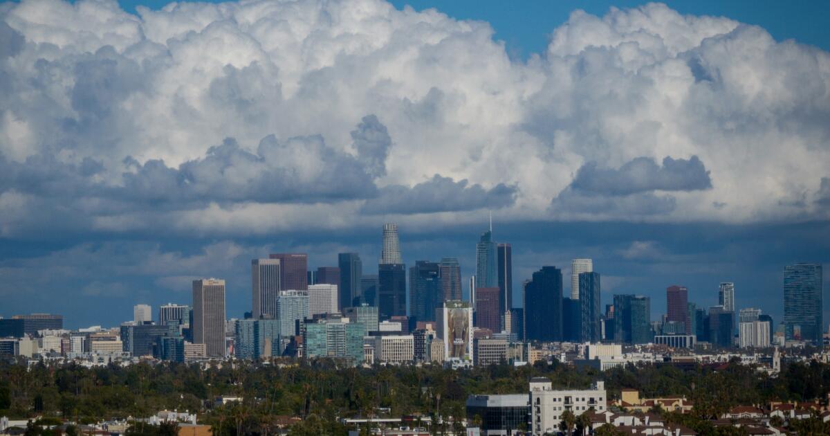 When will it rain in Los Angeles? Saturday morning showers in forecast