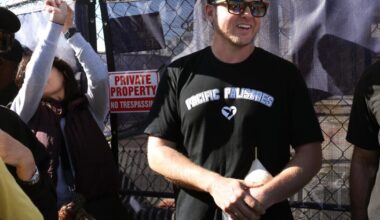 What a silly 'Latinos Por Pratt' salsa video says about L.A.'s mayor race