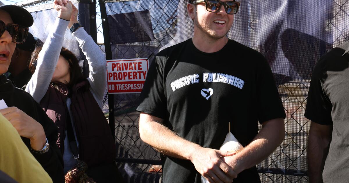 What a silly 'Latinos Por Pratt' salsa video says about L.A.'s mayor race