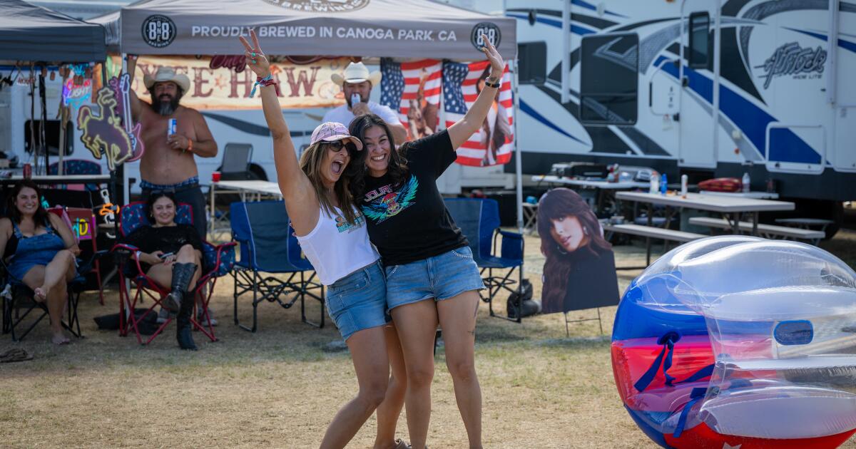 Stagecoach 2026 live updates: Post Malone to headline Sunday after wind evacuations Saturday