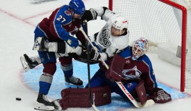Kings let late Game 2 lead slip away and lose to Avalanche in overtime