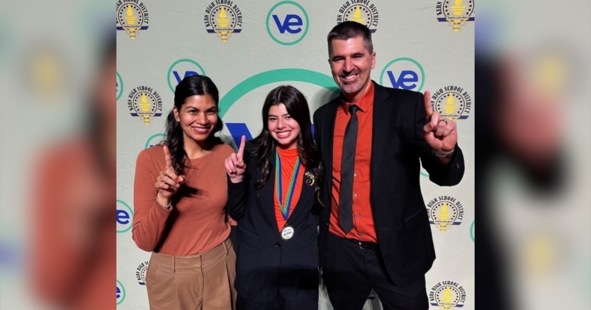 High school student heads to Virtual Enterprise national championship