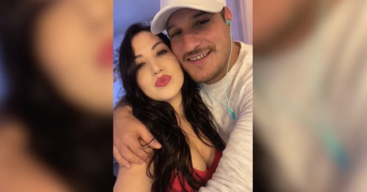 Couple marries inside Bakersfield ICE detention facility