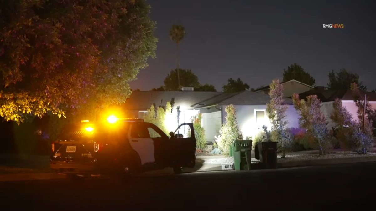 Police investigating another burglary in San Fernando Valley – NBC Los Angeles