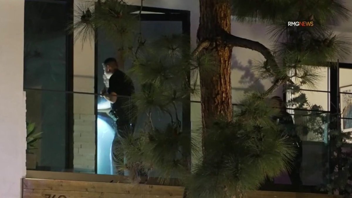 Masked men break into Westwood home – NBC Los Angeles